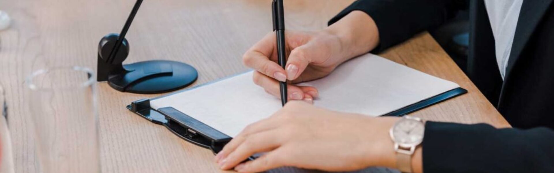 Mujeres en la Diplomacia thumbnail